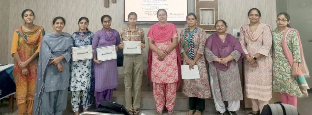 Quiz Competition on Topic of Freedom Struggle Held at Khalsa College